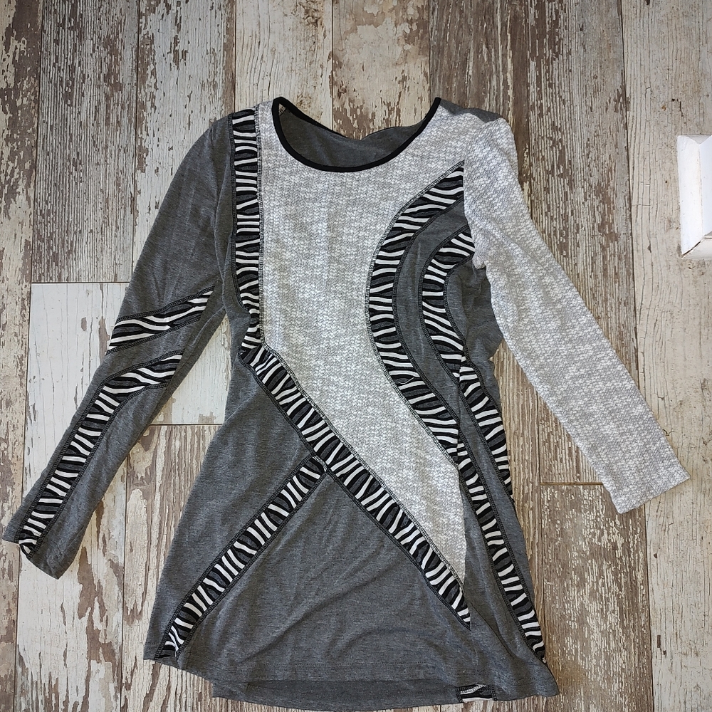 Dzhavael Couture Top